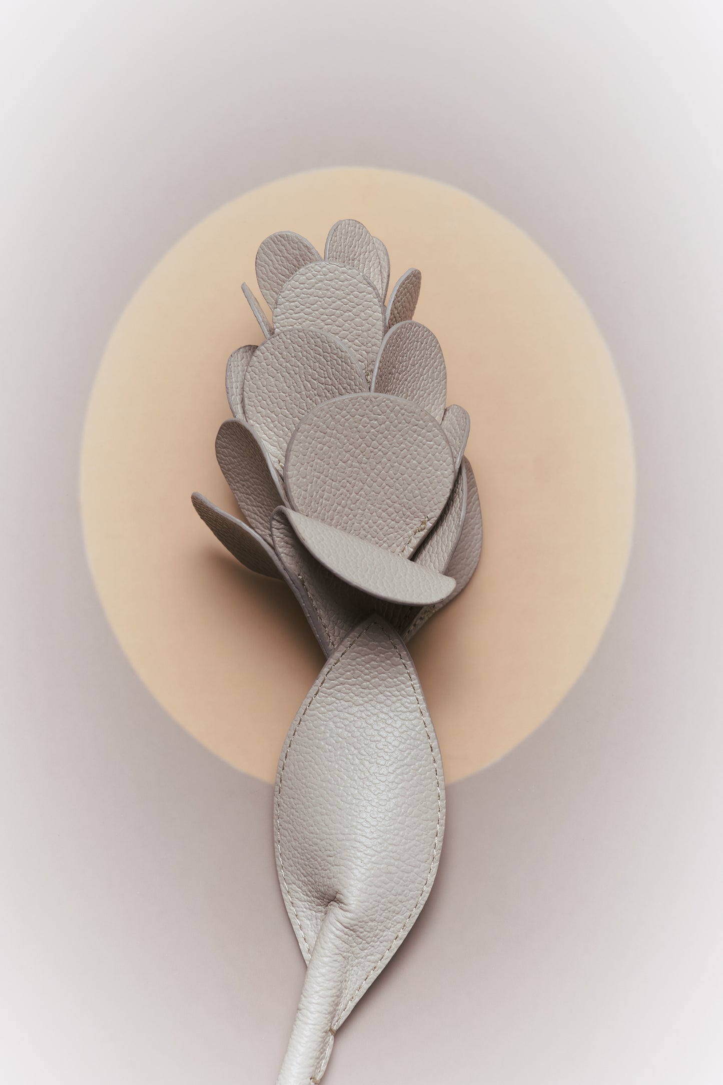 Objeto No. 01, Flor - Tabaco